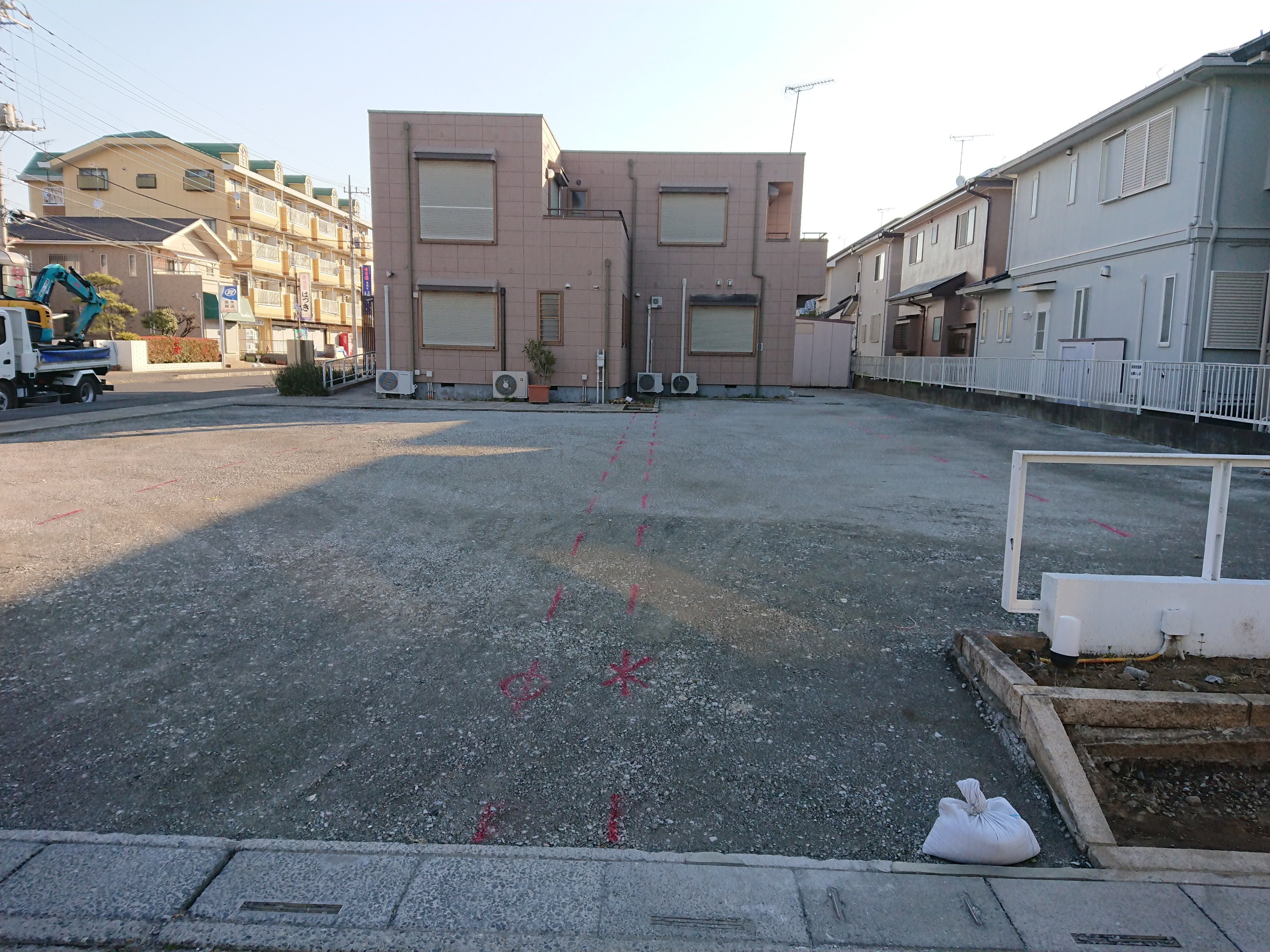 杉戸町高野台山根医院駐車場舗装工事