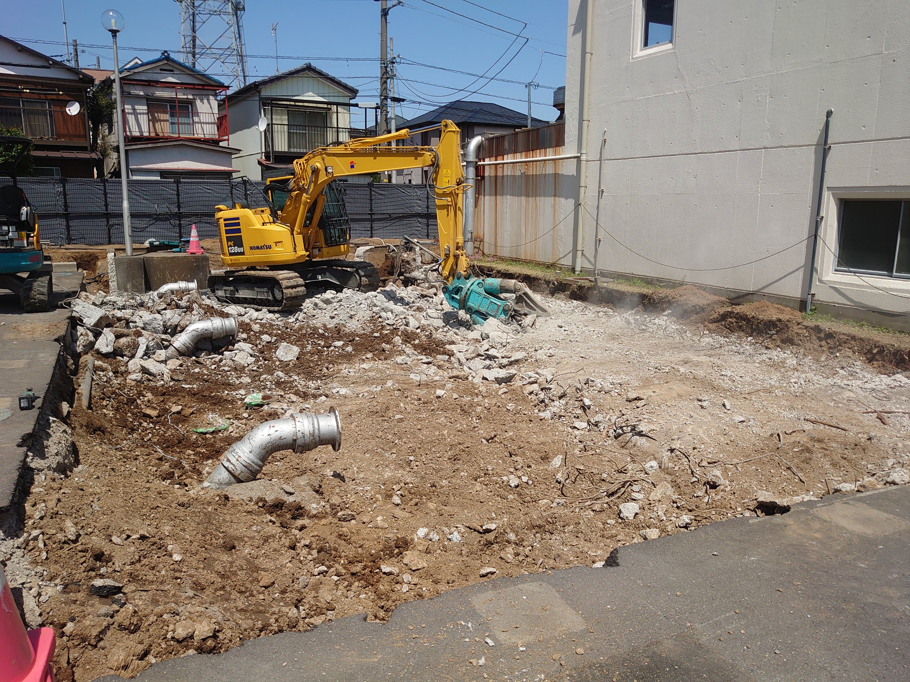 浄水場コンクリート取壊し工事